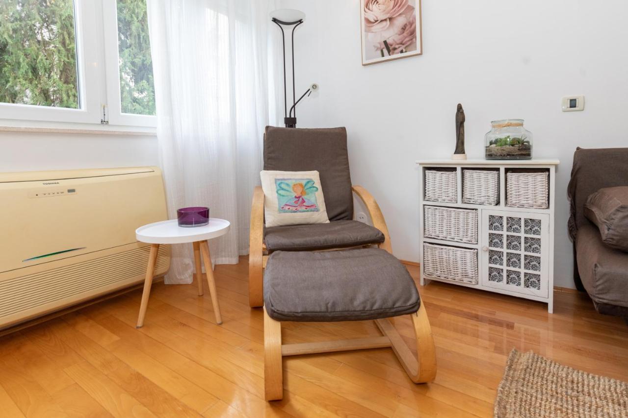 Lejlighed Spacious - Balcony & Near Old Town Split